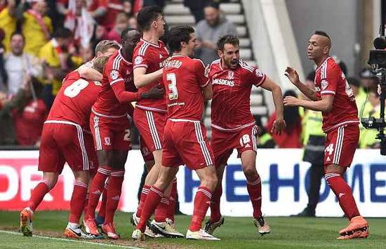 奧利瓦裏回憶與庫裏品牌的簽約之路：斯蒂芬主動聯系我後，一切自然而然發生.